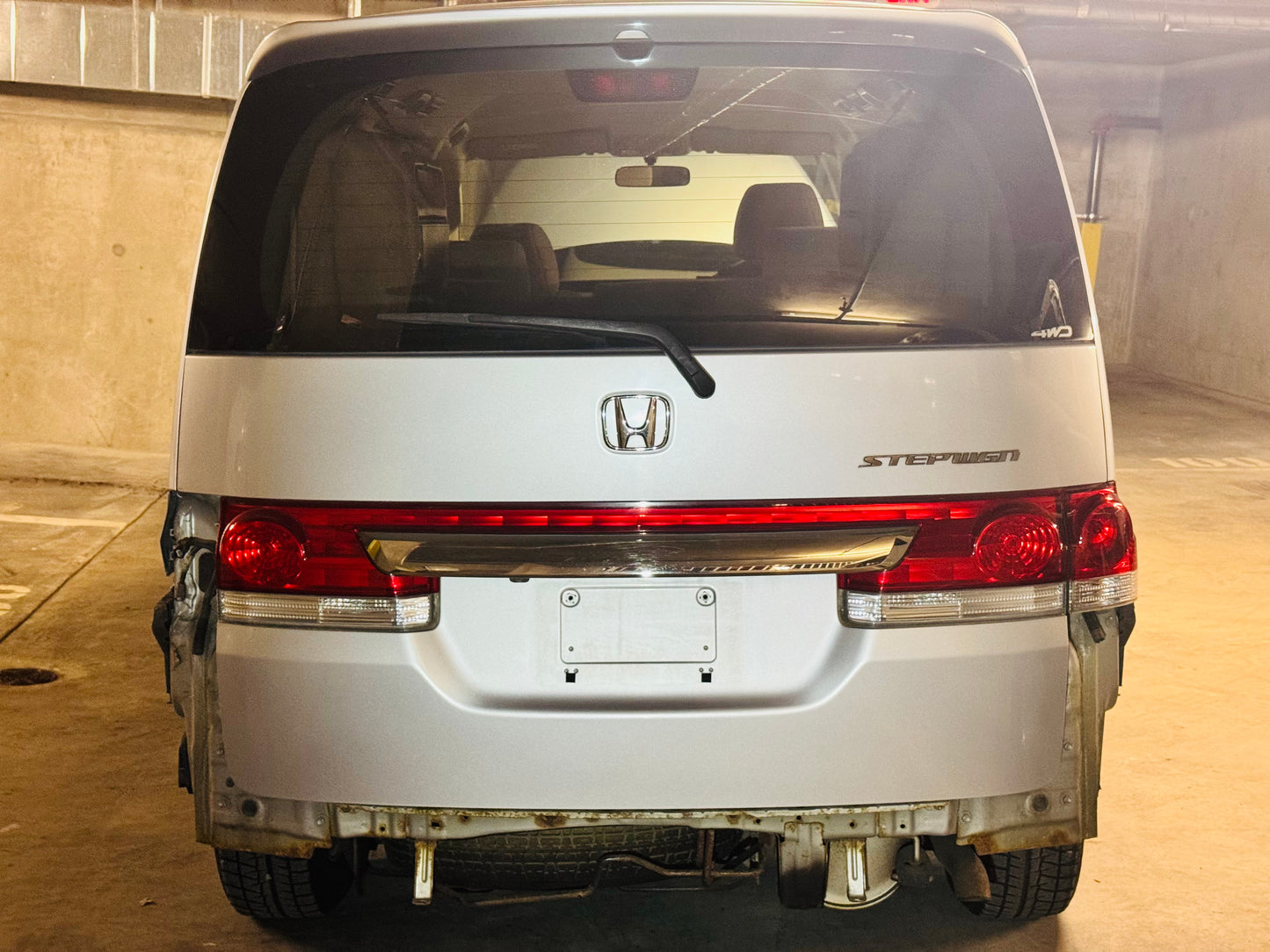 2005 HONDA STEPWGN (RG2) PARTOUT