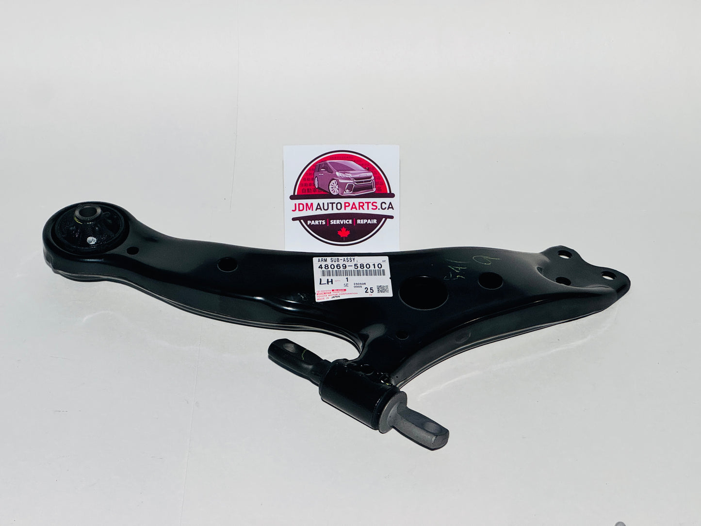 2002-2007 TOYOTA ALPHARD LOWER CONTROL ARMS OEM (ANH1#/MNH1#/ATH10)