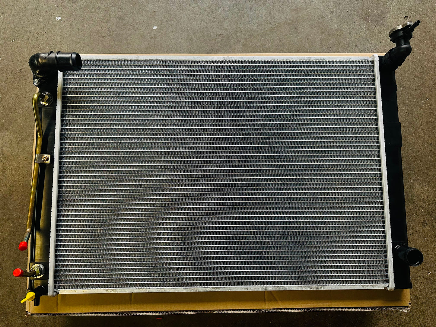 Toyota Alphard Radiator - ANH10/ANH15 2AZ-FE 2.4L - Premium quality direct fit replacement for reliable engine cooling and performance.