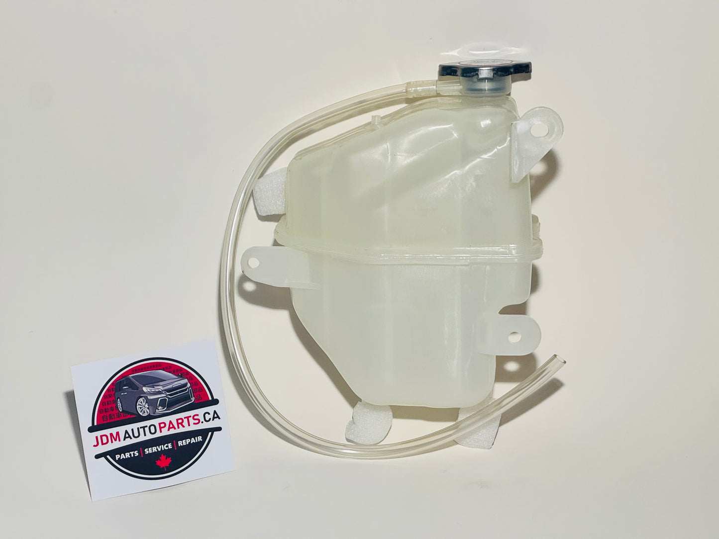 L400 Mitsubishi Delica Coolant Expansion Tank Rear View