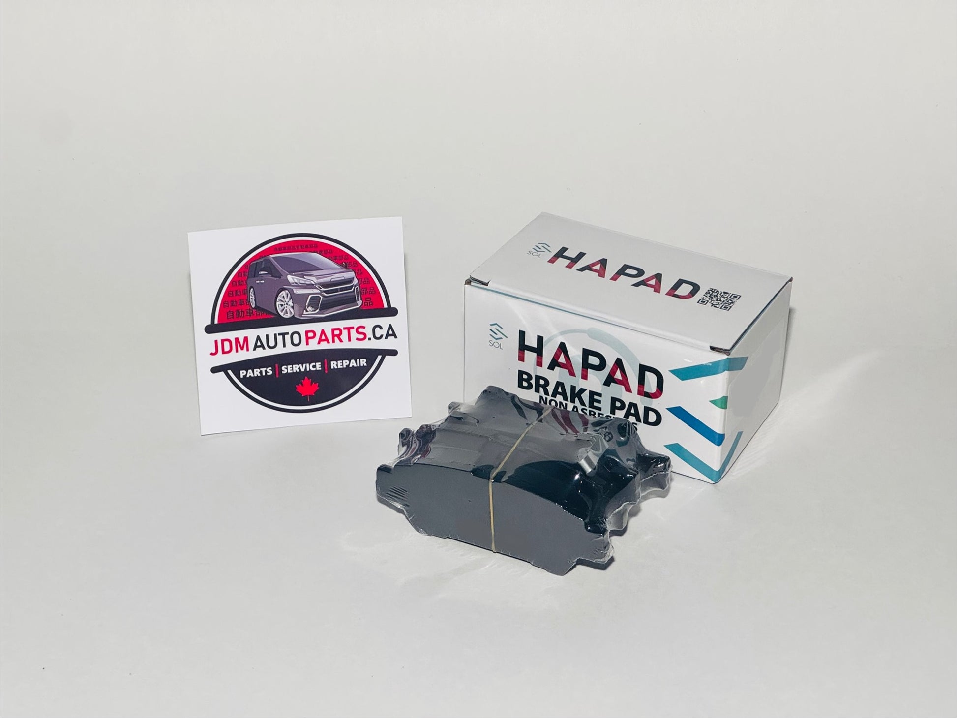 A set of rear brake pads for 2002-2007 toyota alphards with vins starting with anh10 anh15 mnh10 mnh15 ath10, brand new oem quality aftermarket 