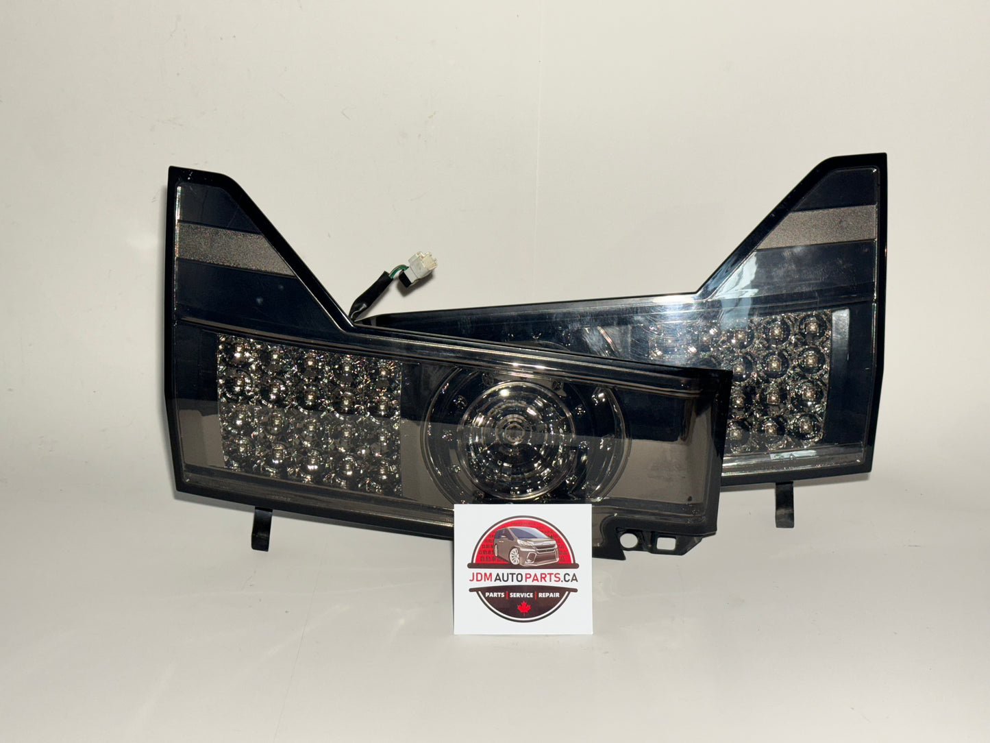 2002-2007 TOYOTA ALPHARD USED AFTERMARKET LED TAIL LIGHTS (4PCS SET)