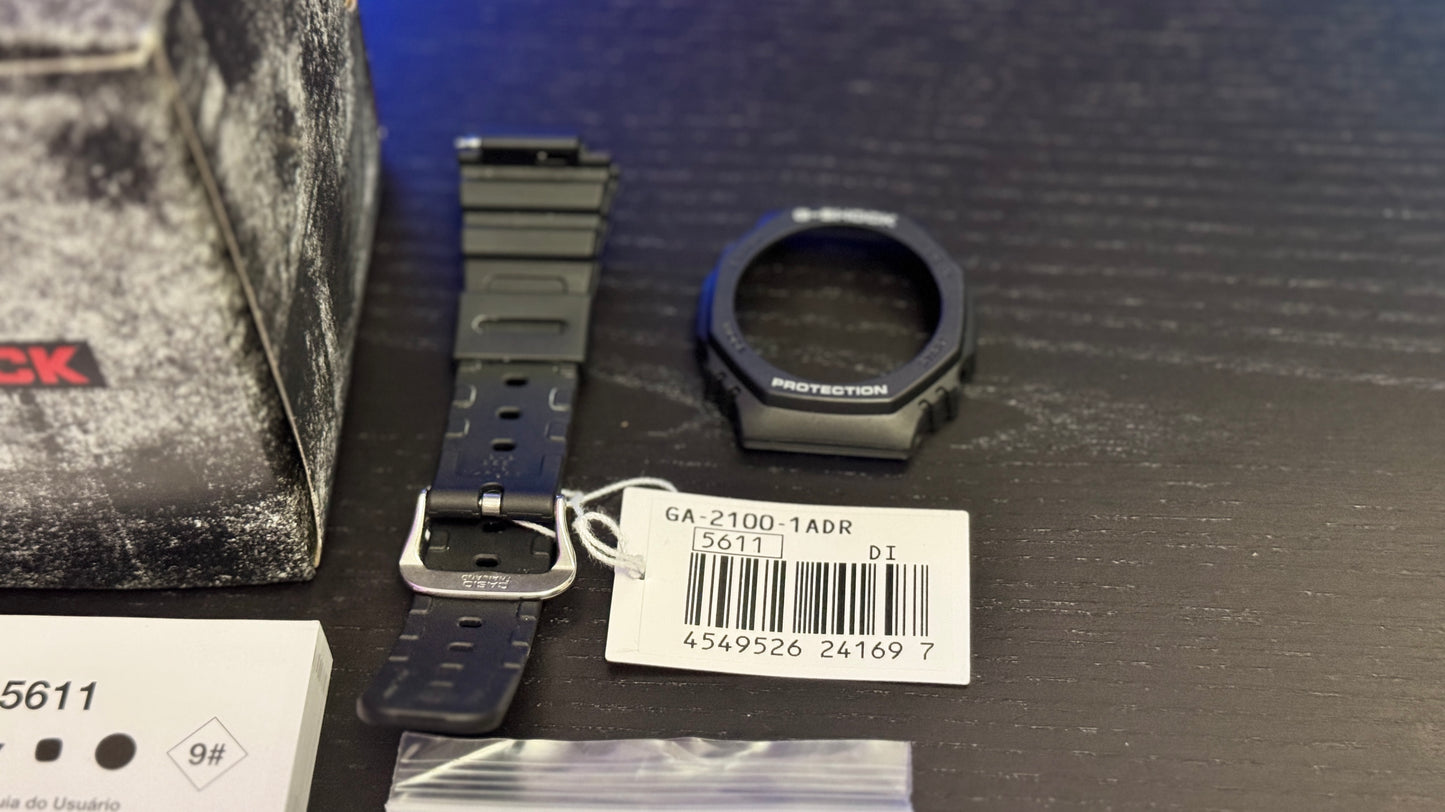CUSTOM “CASIOAK” G-SHOCK WITH MODIFIED CASE/STRAP NEW ORIGINAL
