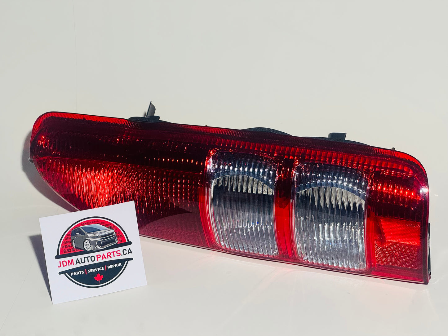 2004-2019 TOYOTA HIACE REAR TAILLIGHT