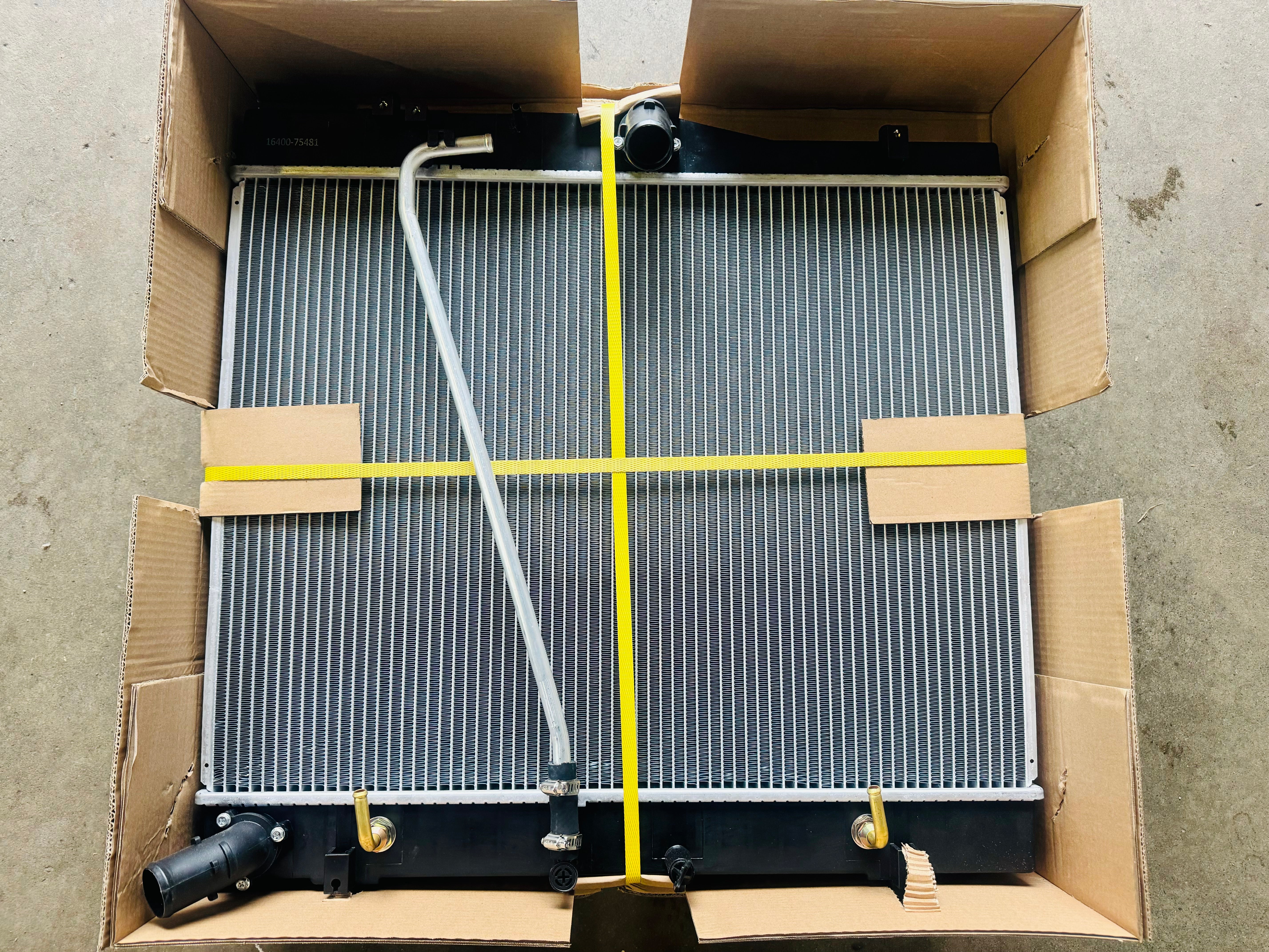 2004-2019 TOYOTA HIACE COMMUTER (200 SERIES) RADIATOR FOR 2.7L 2TR-FE ...
